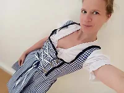 Dirndl fitting