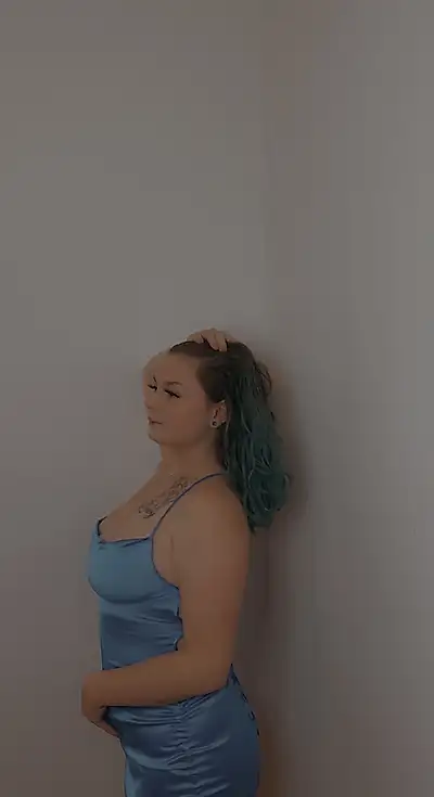 Hi im Annie and new year🥰