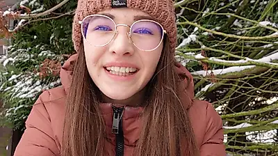 The p**se trickles quietly into the snow!