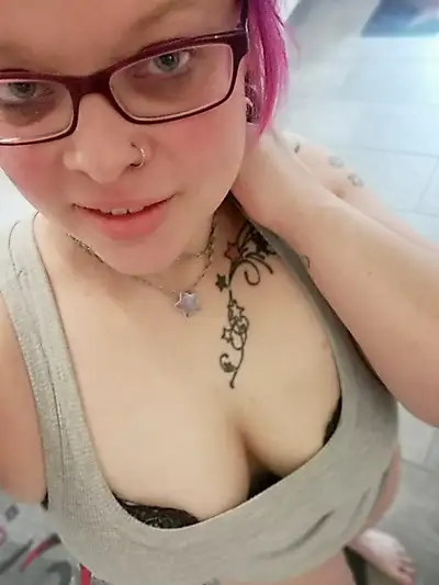 Hello little buttocks 