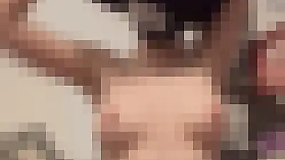 Me desnudo y luego me doy placer con mi juguete favorito 😍