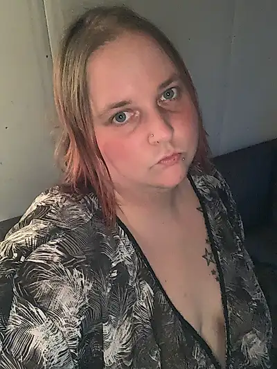 Kira masturbating on the couch