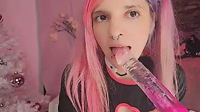 Sucking dildo & oiling tits!