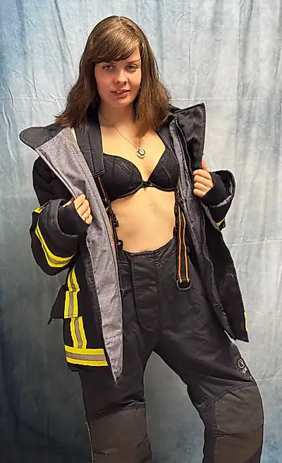 Strip in firefighter clothing 🚒