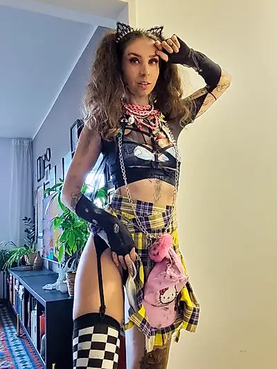 Es ist Apocalypse und die M****is sind unrasiert 