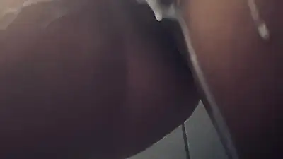 Een glimp van de douche 😶‍🌫️🥵