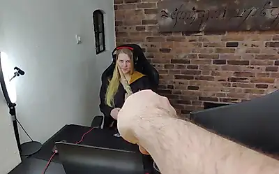 Enchanted to orgasm! ⚡