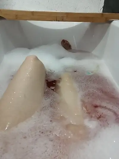 How I get it on in the bathtub 