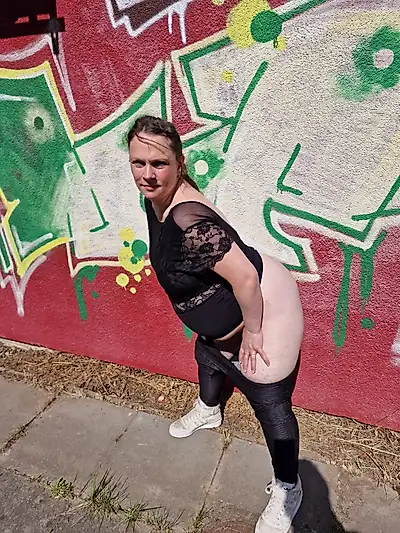  NS, I just can't hold it anymore in the 7th month