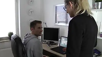 Warning! Trainee seduced into f****ing!