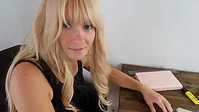 No one is that perverted! Stepbrother persuades me to have sex and secretly gets it for me + C******e!!!