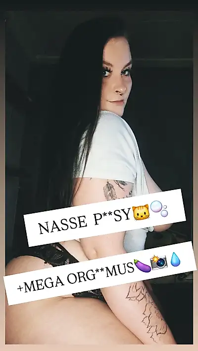 Wet pussy + Mega orgasm🐱🍆📸💧