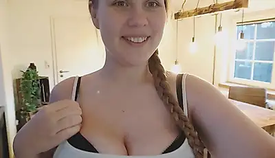 Der Weihnachtsmann f**kt mich BLANK!