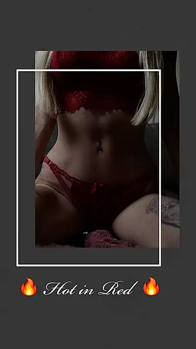 Skinny Girl in Lowkey in Red 🥵🔥
