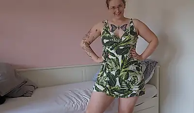 Roleplay: die notgeile Kollegin verführt dich auf der Firmenfeier! 🔥