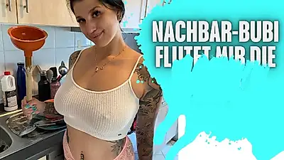 Junger Nachbar flutet mir die F***e mit S****a!