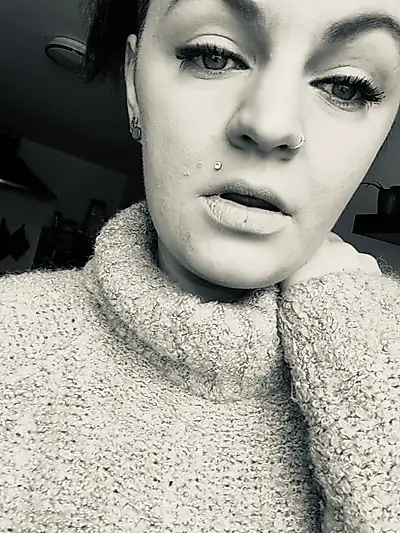 MISS PIMKIE❤️ ich zeige dir mein Intimpiercing **