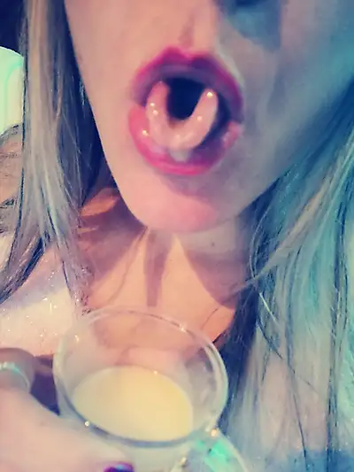 Mouth pictures eggnog lick sausage in mouth 👅👄💋