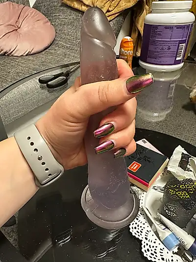 Dildo sucking & riding 😍